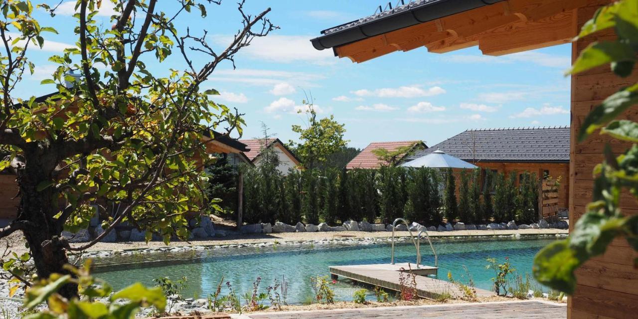Kittenberger Chalets Am Gartensee Schiltern bei Langenlois Exteriör bild