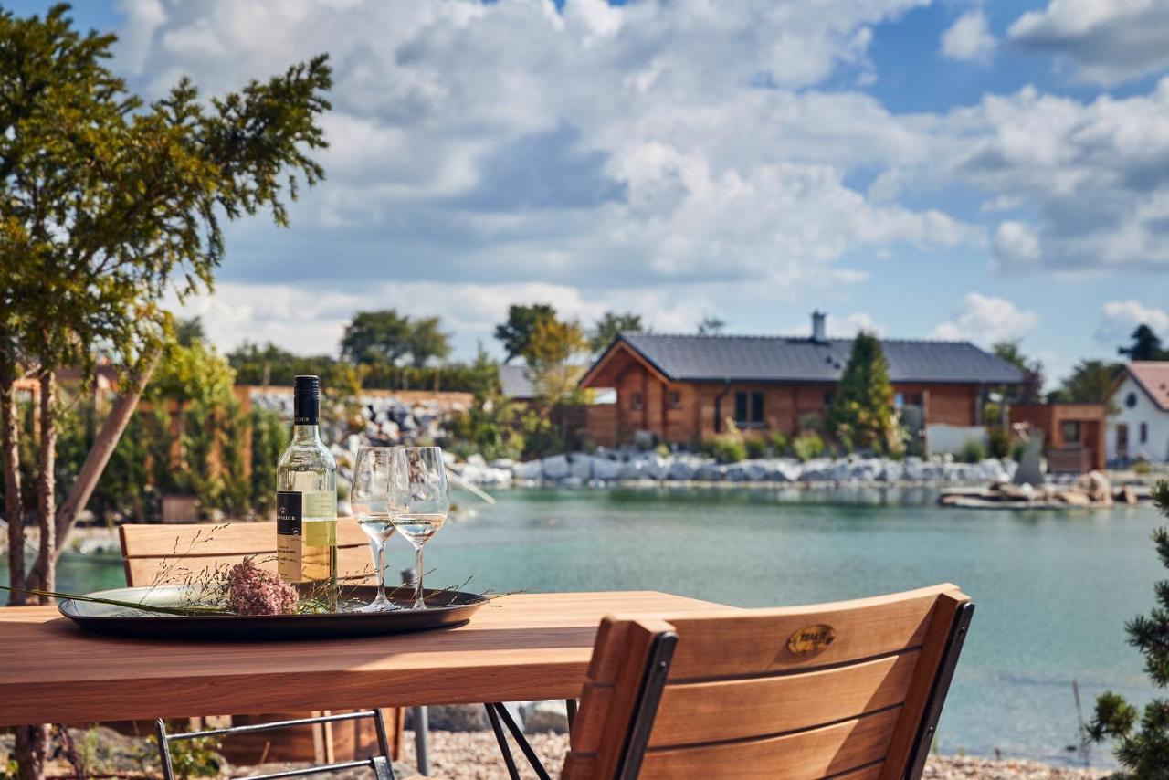 Kittenberger Chalets Am Gartensee Schiltern bei Langenlois Exteriör bild